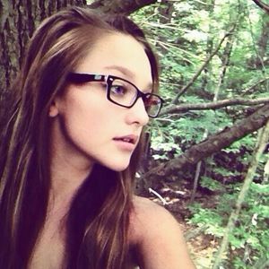 Meet your Posher, Elisa